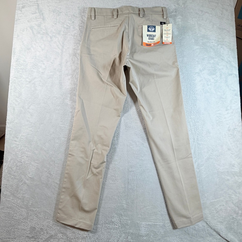 Dockers Workday Khaki Pants Mens 31x30 Slim Fit Smart 360 Flex Stretch Chino NWT